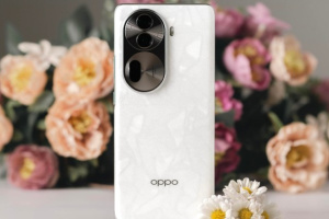 OPPO Reno 12标准版配置曝光！将搭载天玑8200处理器