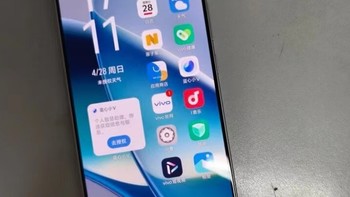 千元机巅峰大战：iQOO Z9 Turbo和真我GT Neo6，哪款更值得？