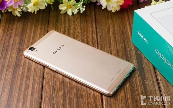 美颜3.0全局闪拍 OPPO R7s拍照体验