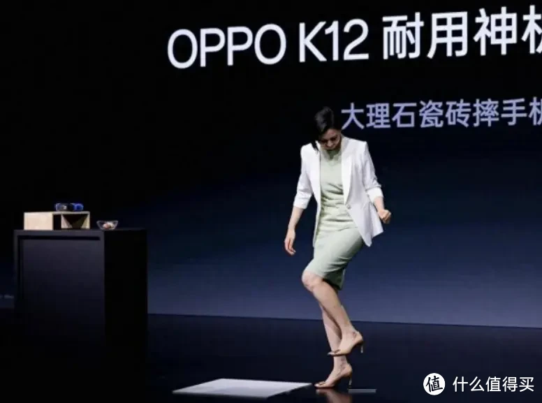 2K价位手机的最优选，配置拉满还超抗摔的OPPO K12开箱分享