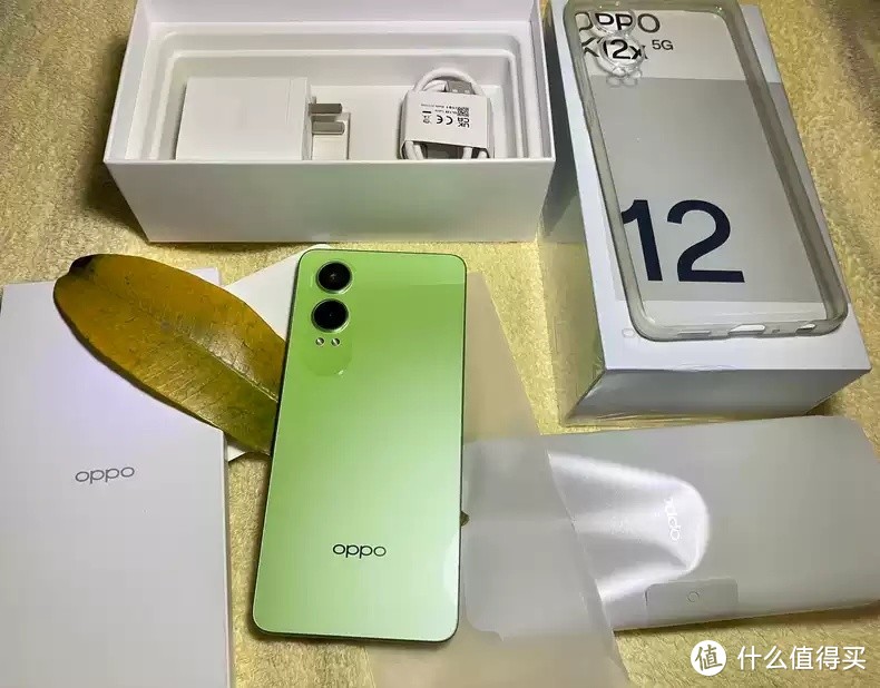 超高性价比学生手机，绿的你发慌的OPPO K12x